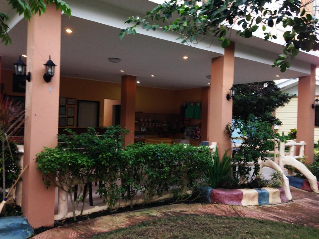 Alexis Cliff Dive Resort Panglao Exterior photo