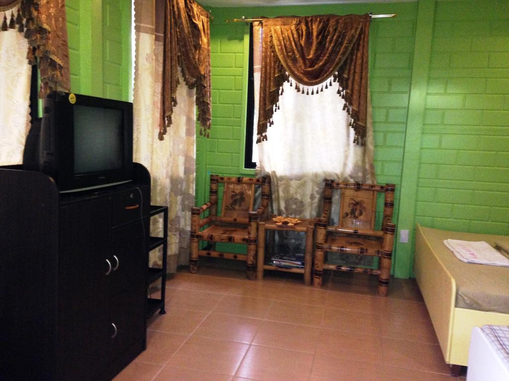 Alexis Cliff Dive Resort Panglao Room photo