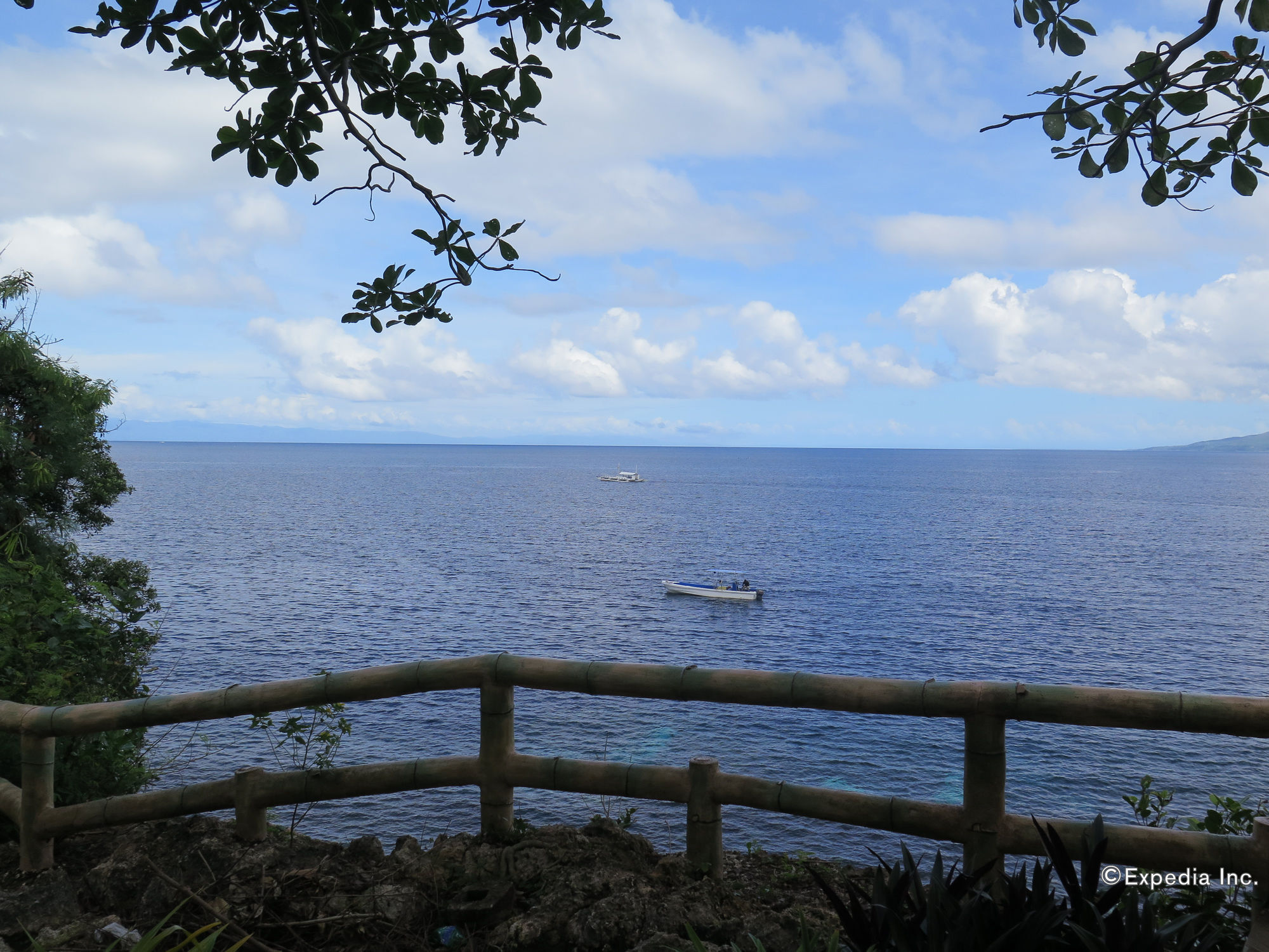 Alexis Cliff Dive Resort Panglao Exterior photo